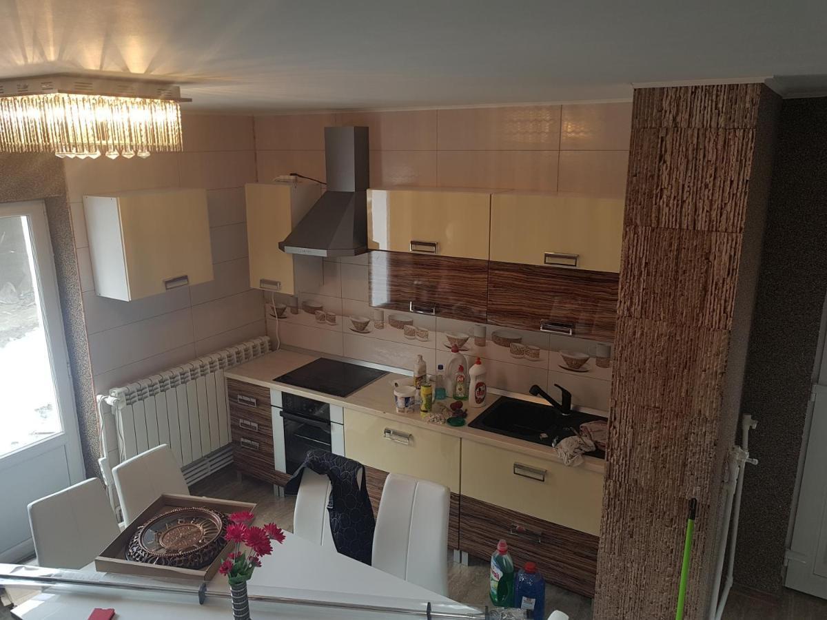 Hotel Casa Cojanu Petroşani Exteriér fotografie